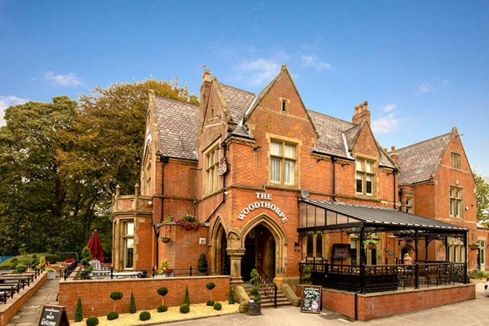 Woodthorpe Hotel Prestwich Exterior foto